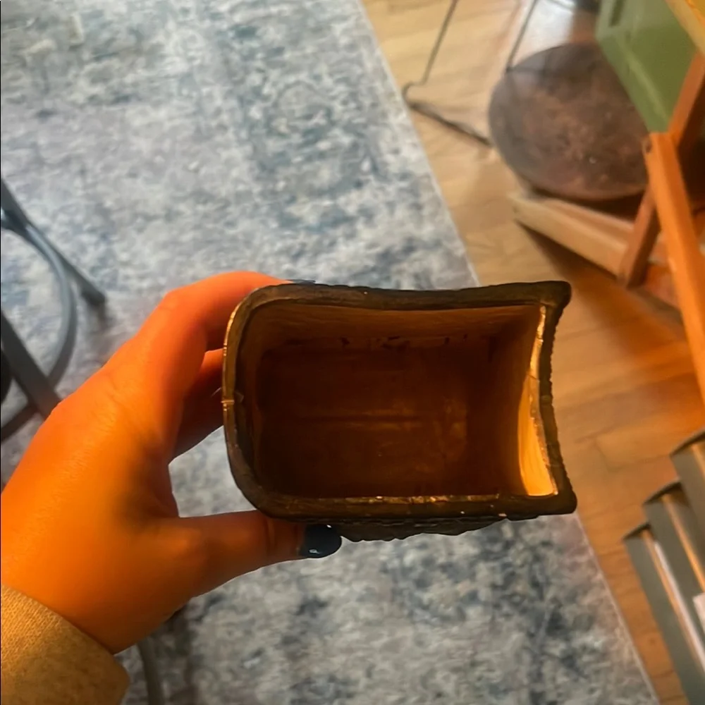 Vtg Rubens Originals Black & Gold Ceramic Praying Hands Bible Planter Japan - Picture 4 of 7